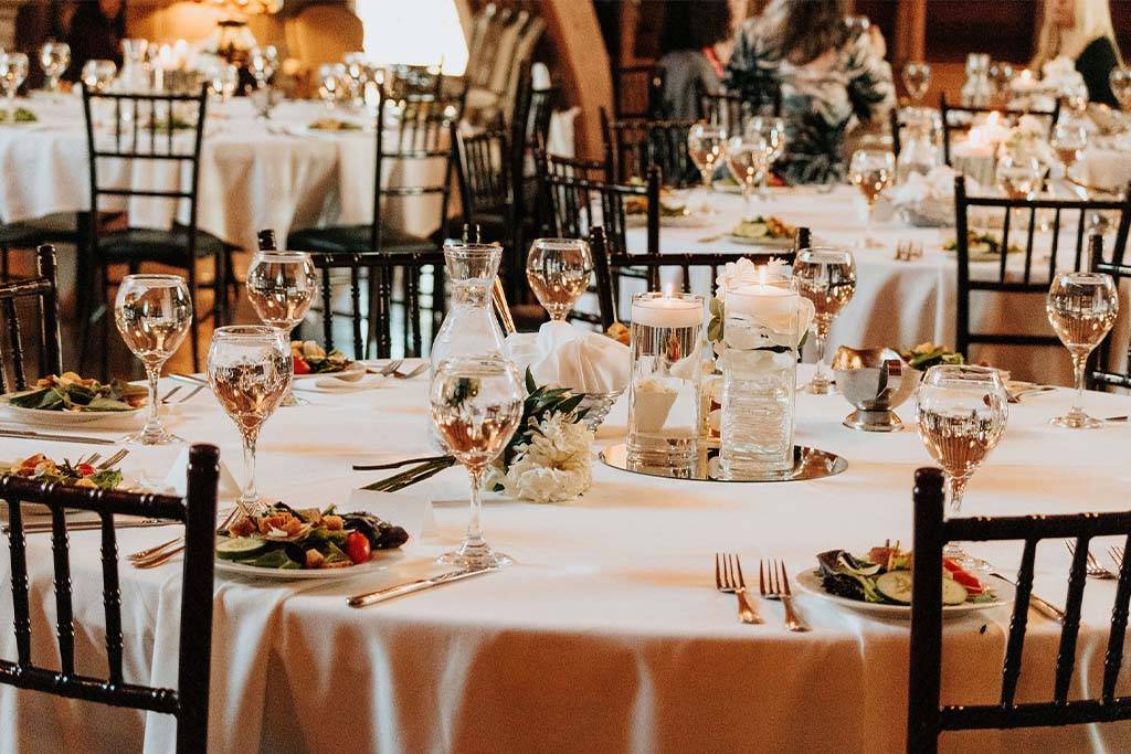 GALLERY HORZ 0006 2022 10 21 Sarah Andrew Larson Wedding 368