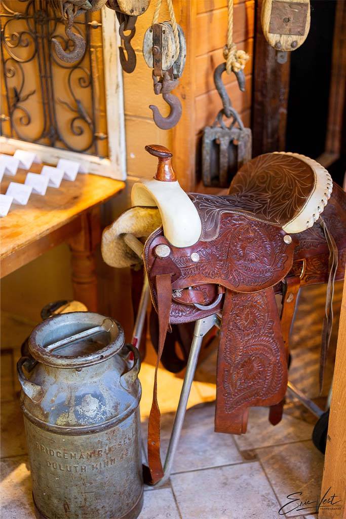 GALLERY VERT 0020 EricVestPhotography Michelle Matthew sWedding 203 (1)