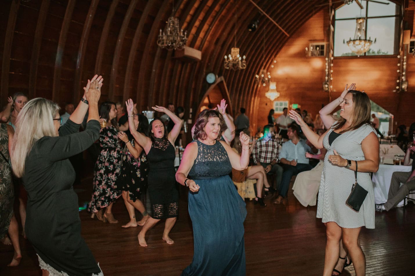 GAB-Modernize-a-Barn-Wedding-wedding-reception