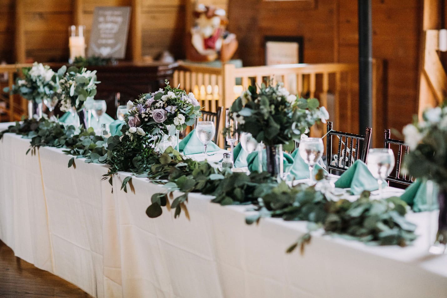 GAB-Modernize-a-Barn-Wedding-wedding-table