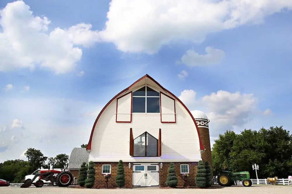Unique Venue Twin Cities Non-Traditional Memorial Service green acres event center 1